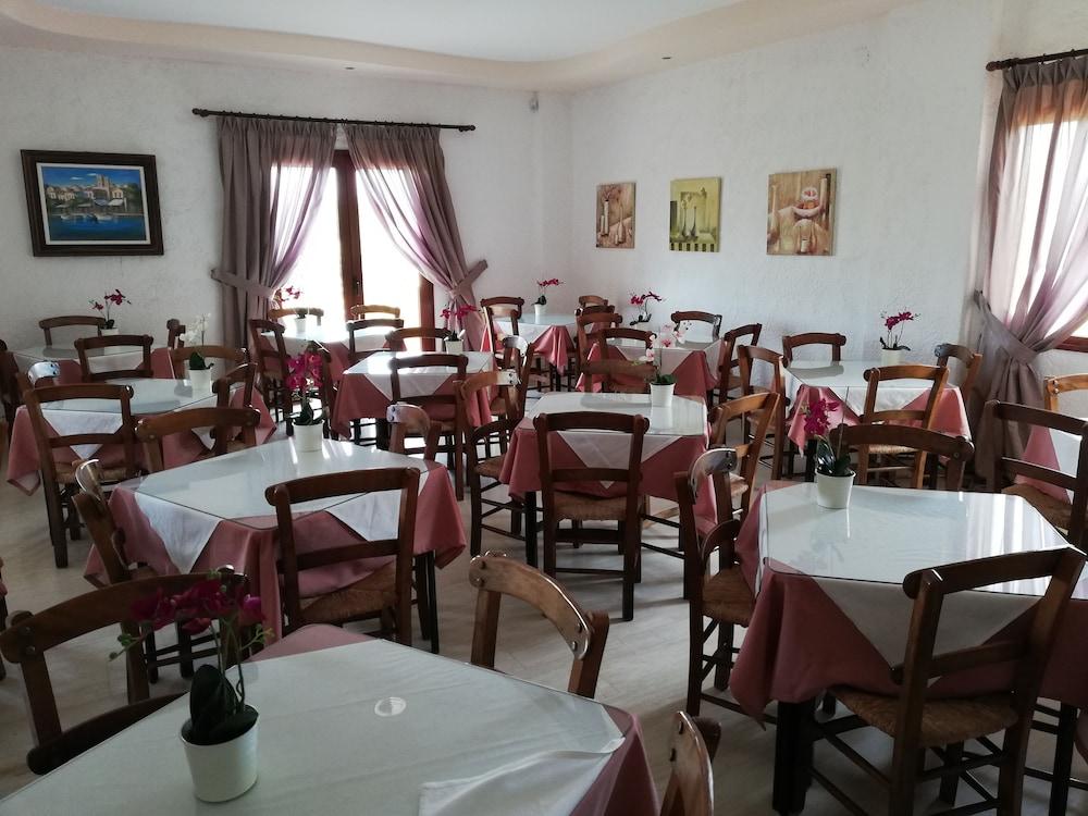 Stork Hotel Amoudara  Bagian luar foto